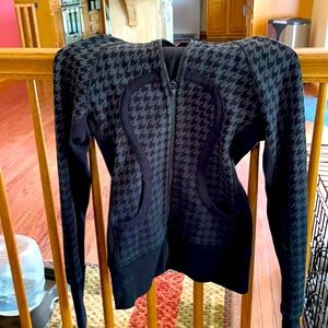 Lululemon hooded jacket